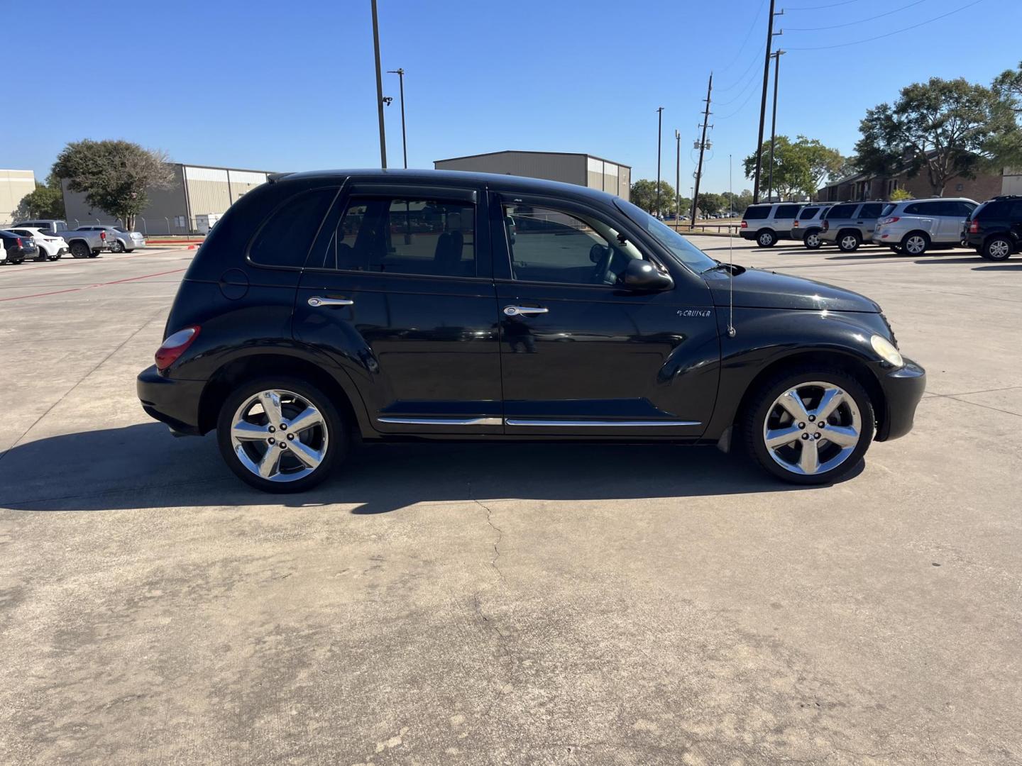 2008 black Chrysler PT Cruiser Base (3A8FY48B48T) with an 2.4L L4 DOHC 16V engine, Automatic transmission, located at 14700 Tomball Parkway 249, Houston, TX, 77086, (281) 444-2200, 29.928619, -95.504074 - Photo#6