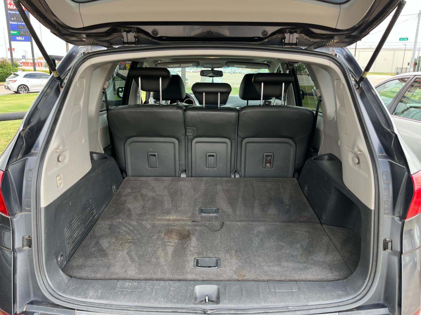 2007 SILVER Subaru B9 Tribeca 5-Passenger (4S4WX82D074) with an 3.0L H6 DOHC 24V engine, 5-Speed Automatic Overdrive transmission, located at 14700 Tomball Parkway 249, Houston, TX, 77086, (281) 444-2200, 29.928619, -95.504074 - Photo#12