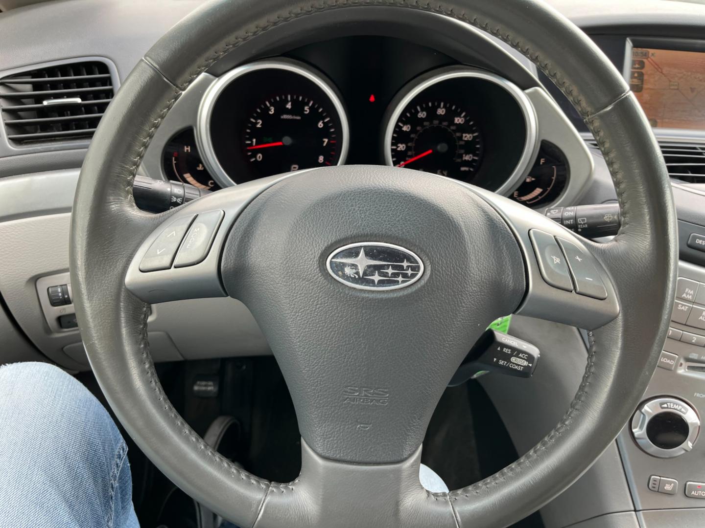 2007 SILVER Subaru B9 Tribeca 5-Passenger (4S4WX82D074) with an 3.0L H6 DOHC 24V engine, 5-Speed Automatic Overdrive transmission, located at 14700 Tomball Parkway 249, Houston, TX, 77086, (281) 444-2200, 29.928619, -95.504074 - Photo#15