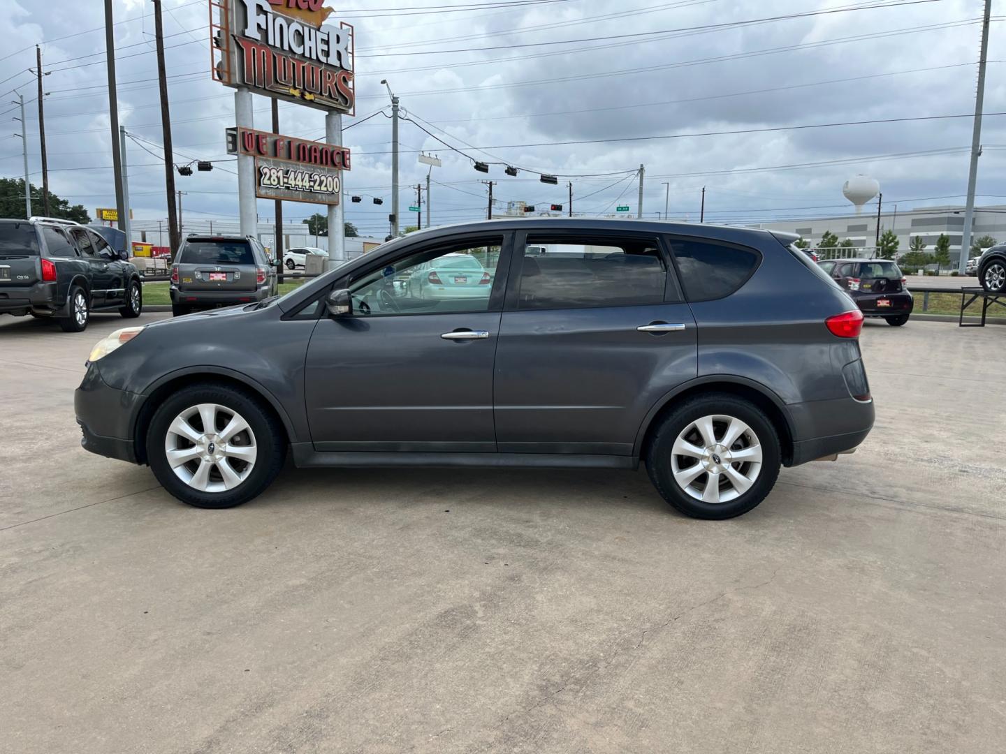 2007 SILVER Subaru B9 Tribeca 5-Passenger (4S4WX82D074) with an 3.0L H6 DOHC 24V engine, 5-Speed Automatic Overdrive transmission, located at 14700 Tomball Parkway 249, Houston, TX, 77086, (281) 444-2200, 29.928619, -95.504074 - Photo#3