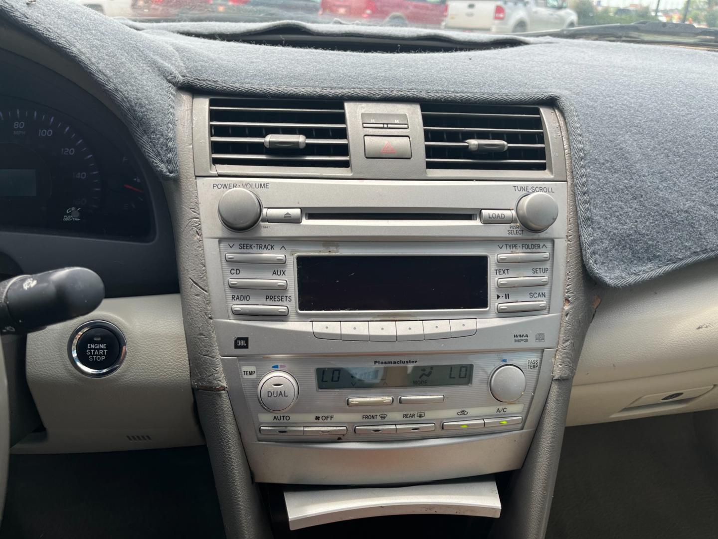 2010 red /TAN Toyota Camry LE V6 6-Spd AT (4T1BK3EK7AU) with an 3.5L V6 DOHC 24V engine, 6-Speed Automatic transmission, located at 14700 Tomball Parkway 249, Houston, TX, 77086, (281) 444-2200, 29.928619, -95.504074 - Photo#11