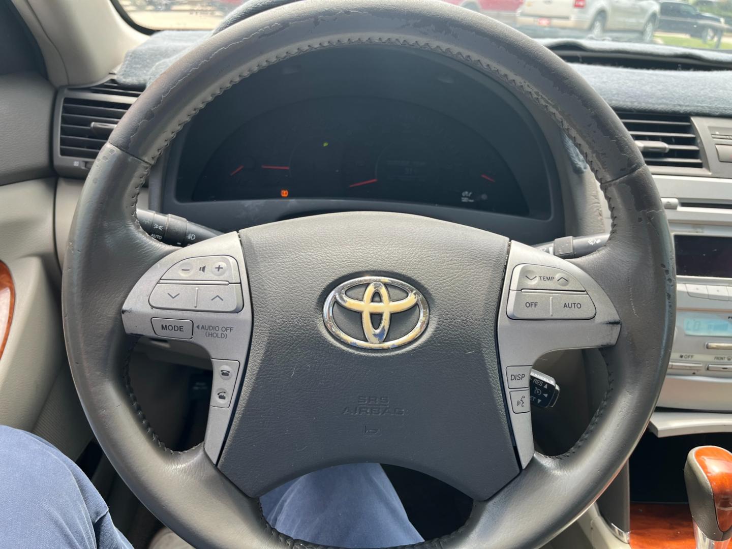 2010 red /TAN Toyota Camry LE V6 6-Spd AT (4T1BK3EK7AU) with an 3.5L V6 DOHC 24V engine, 6-Speed Automatic transmission, located at 14700 Tomball Parkway 249, Houston, TX, 77086, (281) 444-2200, 29.928619, -95.504074 - Photo#12