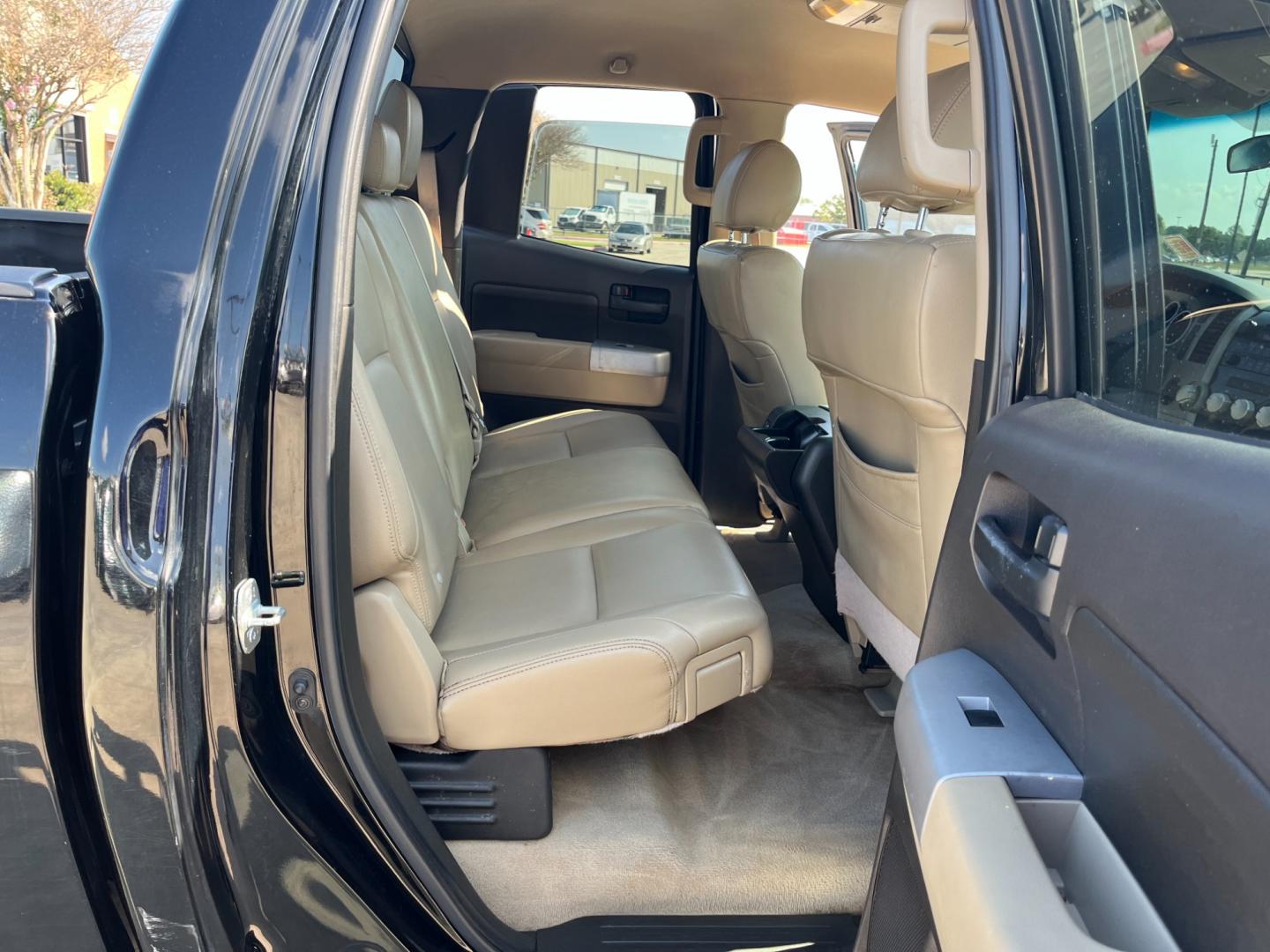 2008 Black /TAN Toyota Tundra SR5 Double Cab 5.7L 2WD (5TFRV54128X) with an 5.7L V8 DOHC 32V engine, 6-Speed Automatic Overdrive transmission, located at 14700 Tomball Parkway 249, Houston, TX, 77086, (281) 444-2200, 29.928619, -95.504074 - Photo#12