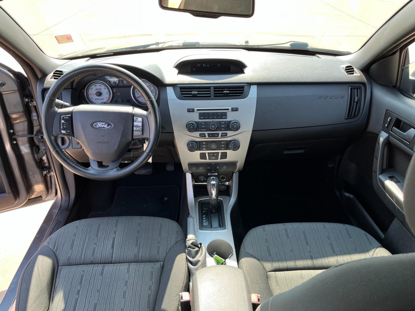 2010 /black Ford Focus SE Sedan (1FAHP3FN5AW) with an 2.0L L4 DOHC 16V engine, Automatic transmission, located at 14700 Tomball Parkway 249, Houston, TX, 77086, (281) 444-2200, 29.928619, -95.504074 - Photo#10