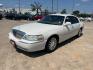 2004 white /TAN Lincoln Town Car Ultimate (1LNHM83W84Y) with an 4.6L V8 SOHC 16V engine, 4-Speed Automatic Overdrive transmission, located at 14700 Tomball Parkway 249, Houston, TX, 77086, (281) 444-2200, 29.928619, -95.504074 - Photo#2