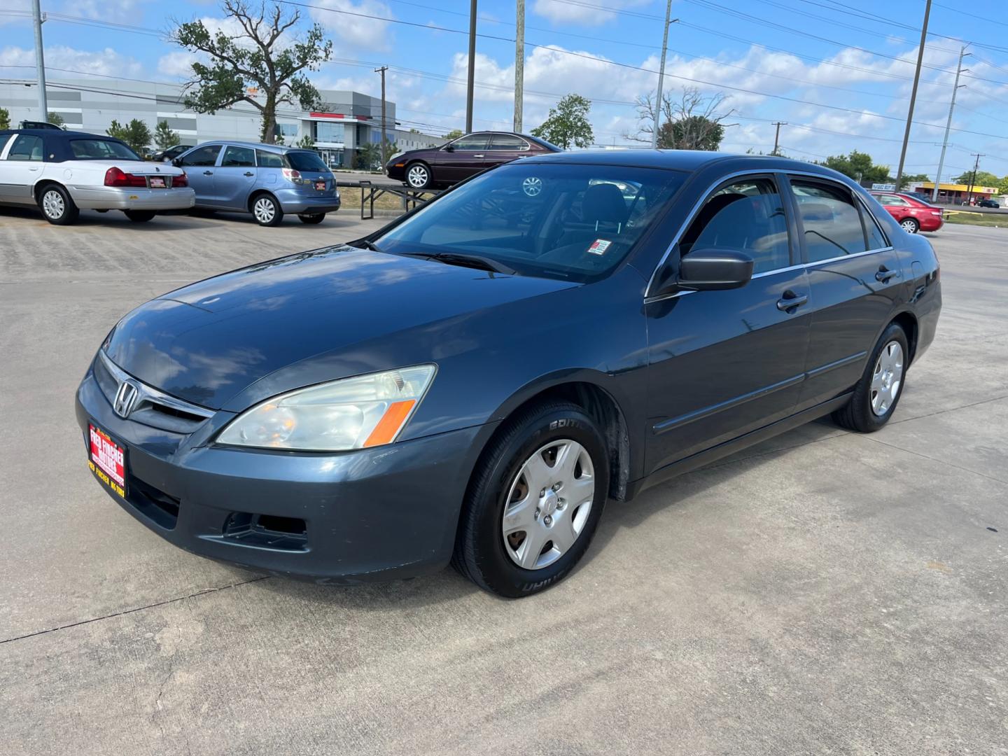 2005 blue /TAN Honda Accord (1HGCM665X5A) , Automatic transmission, located at 14700 Tomball Parkway 249, Houston, TX, 77086, (281) 444-2200, 29.928619, -95.504074 - Photo#2