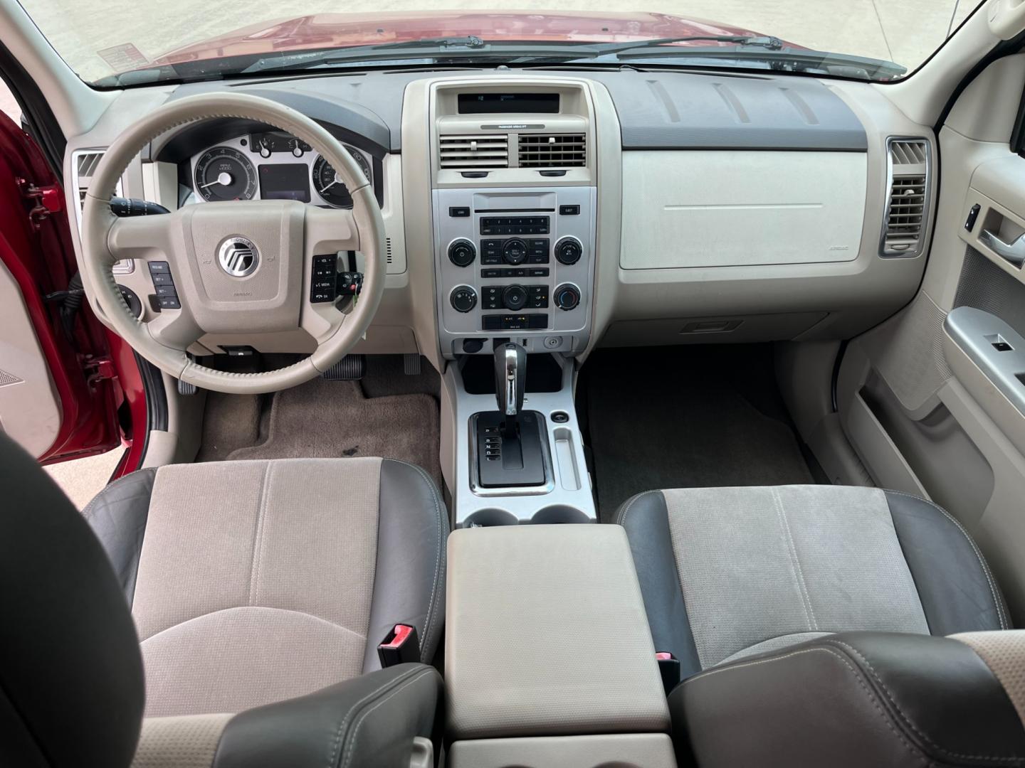 2009 red Mercury Mariner Premier V6 2WD (4M2CU87G39K) , 6-Speed Automatic transmission, located at 14700 Tomball Parkway 249, Houston, TX, 77086, (281) 444-2200, 29.928619, -95.504074 - Photo#10