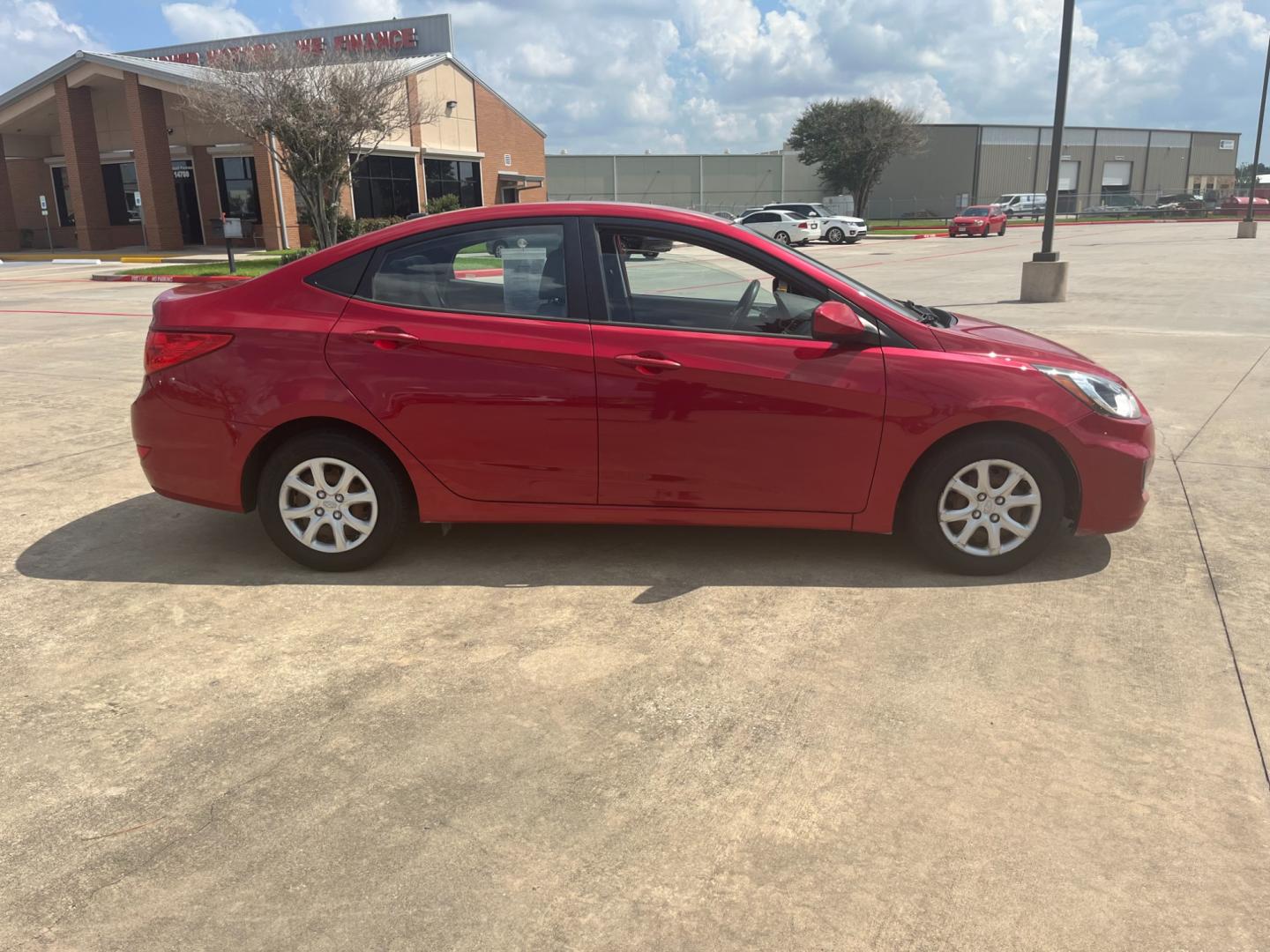 2014 red /black Hyundai Accent GLS 4-Door (KMHCT4AE4EU) with an 1.6L L4 DOHC 16V engine, Automatic transmission, located at 14700 Tomball Parkway 249, Houston, TX, 77086, (281) 444-2200, 29.928619, -95.504074 - Photo#7