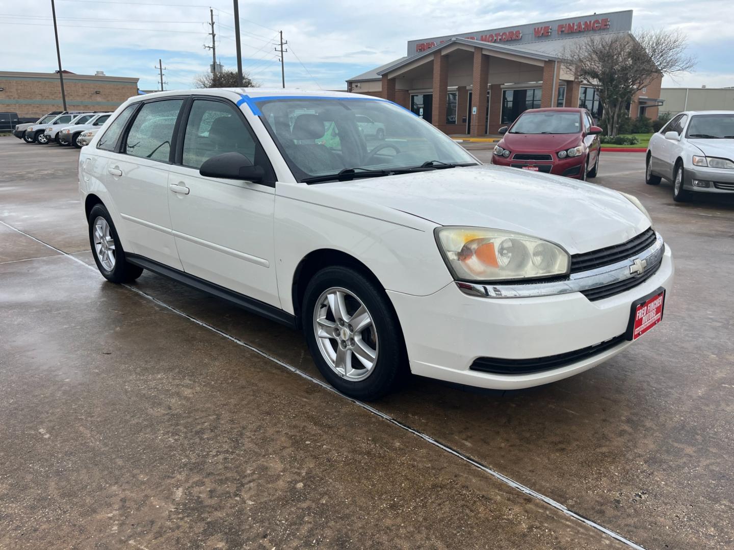 2005 white /TAN Chevrolet Malibu MAXX LS (1G1ZT62875F) with an 3.5L V6 OHV 12V engine, 4-Speed Automatic Overdrive transmission, located at 14700 Tomball Parkway 249, Houston, TX, 77086, (281) 444-2200, 29.928619, -95.504074 - Photo#0