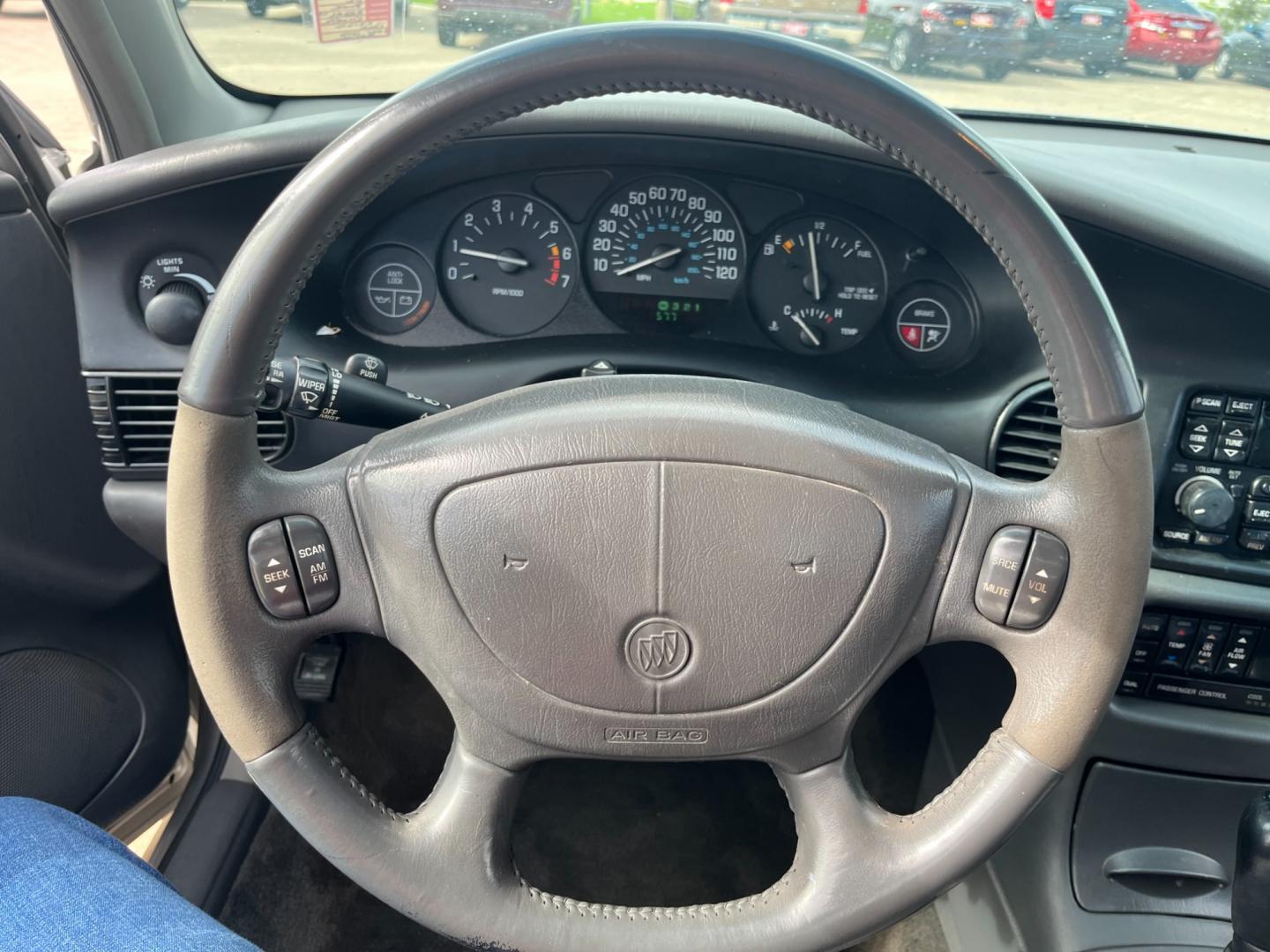 2002 SILVER /gray Buick Regal LS (2G4WB55K921) with an 3.8L V6 OHV 12V engine, 4-Speed Automatic Overdrive transmission, located at 14700 Tomball Parkway 249, Houston, TX, 77086, (281) 444-2200, 29.928619, -95.504074 - Photo#15