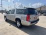 2009 GMC Yukon XL SLT-1 1/2 Ton 2WD (1GKFC36089J) with an 5.3L V8 OHV 16V FFV engine, 4-Speed Automatic transmission, located at 14700 Tomball Parkway 249, Houston, TX, 77086, (281) 444-2200, 29.928619, -95.504074 - Photo#8