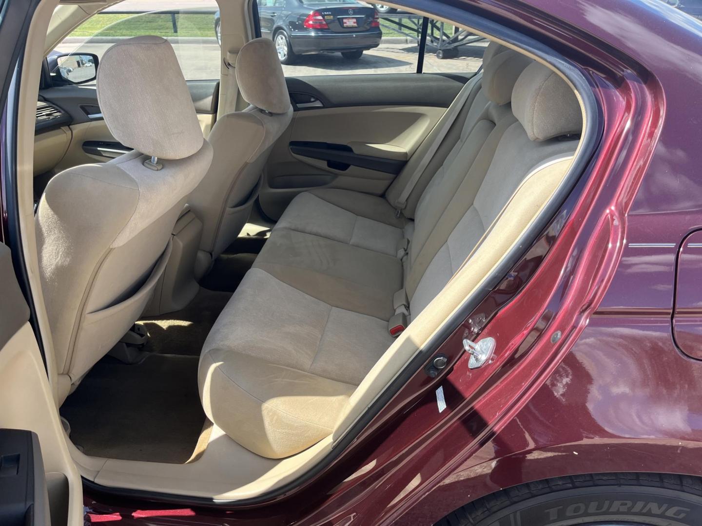 2009 Honda Accord LX Sedan AT (1HGCP26319A) with an 2.4L L4 DOHC 16V engine, 5-Speed Automatic Overdrive transmission, located at 14700 Tomball Parkway 249, Houston, TX, 77086, (281) 444-2200, 29.928619, -95.504074 - Photo#10