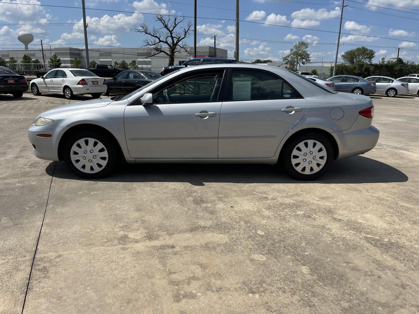 2004 Mazda MAZDA6 i (1YVFP80C845) with an 2.3L L4 DOHC 16V engine, 5-Speed Automatic Overdrive transmission, located at 14700 Tomball Parkway 249, Houston, TX, 77086, (281) 444-2200, 29.928619, -95.504074 - Photo#3