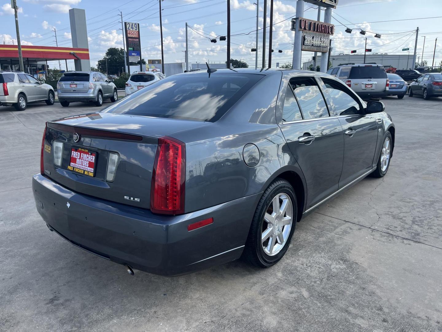 2008 GRAY /black Cadillac STS V8 Luxury (1G6DC67A280) with an 4.6L V8 DOHC 32V engine, 6-Speed Automatic Overdrive transmission, located at 14700 Tomball Parkway 249, Houston, TX, 77086, (281) 444-2200, 29.928619, -95.504074 - Photo#7