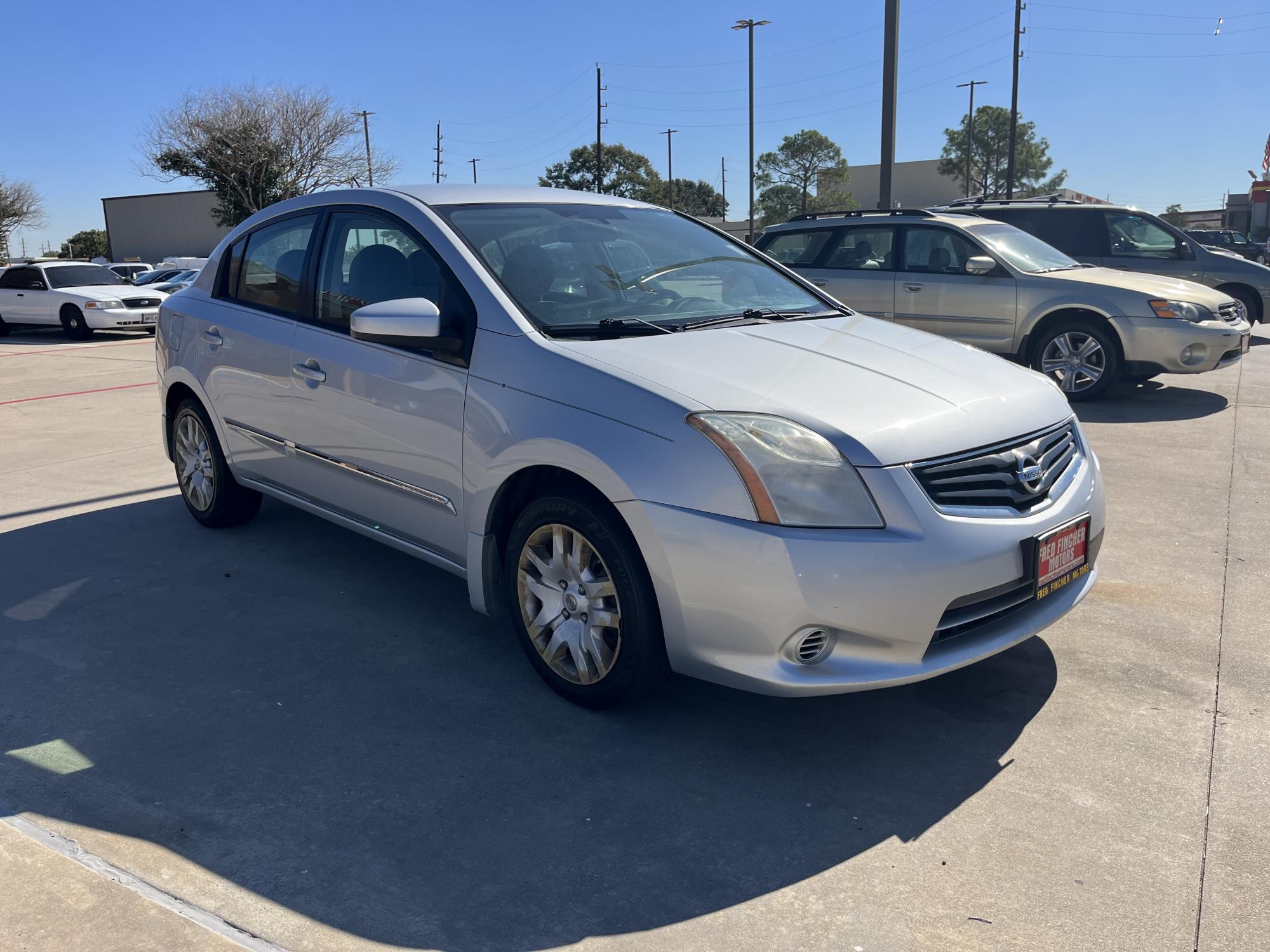 photo of 2011 Nissan Sentra 2.0