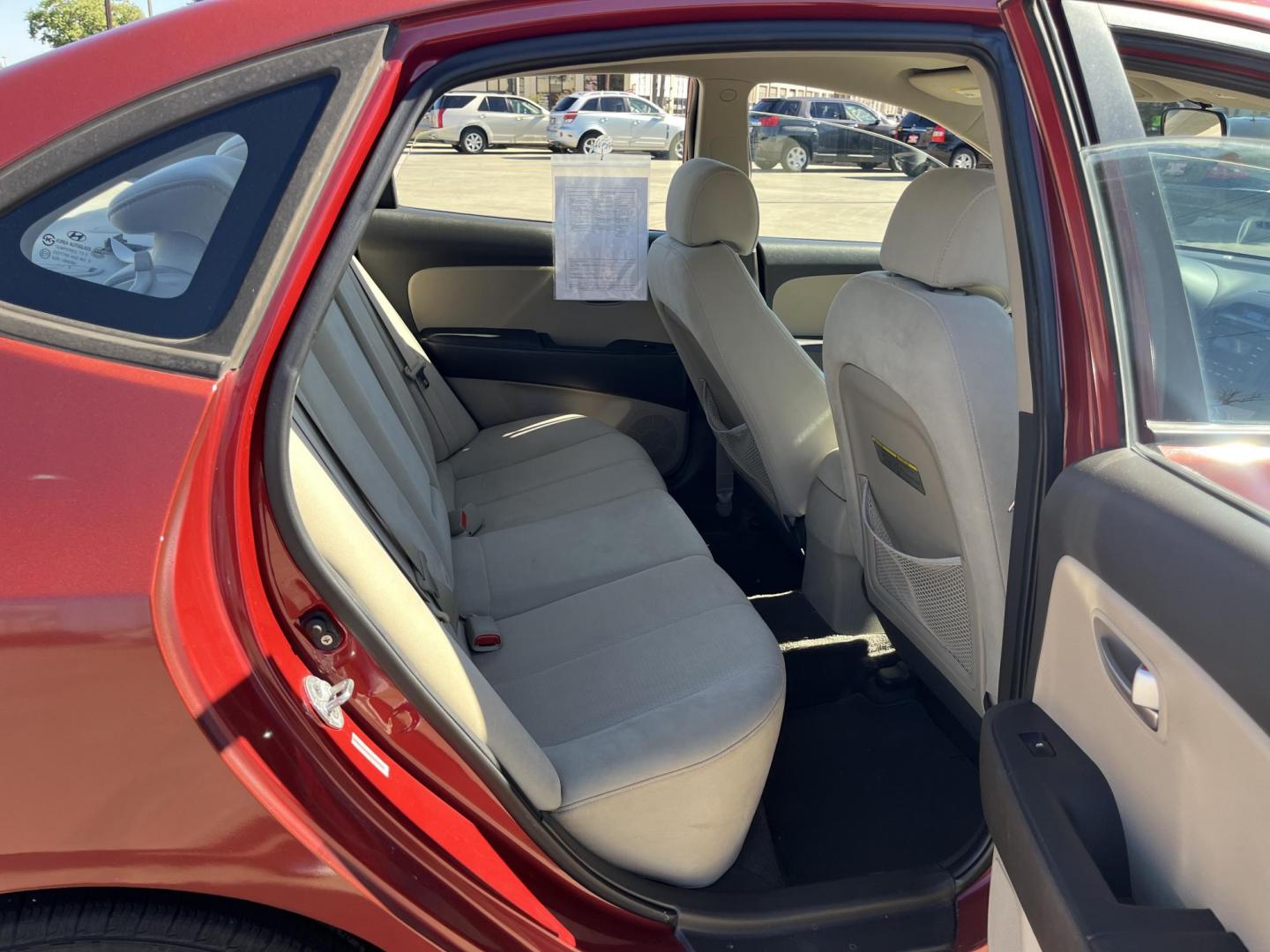 2008 red /black Hyundai Elantra GLS (KMHDU46D98U) with an 2.0L L4 DOHC 16V engine, Automatic Overdrive transmission, located at 14700 Tomball Parkway 249, Houston, TX, 77086, (281) 444-2200, 29.928619, -95.504074 - Photo#11