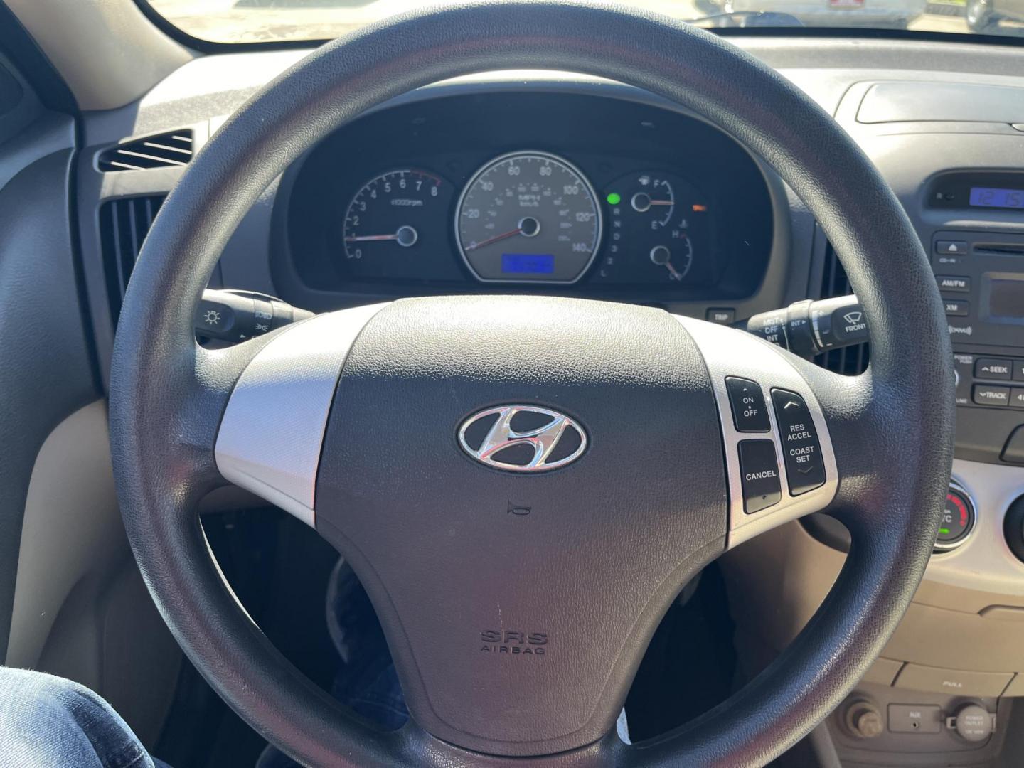 2008 red /black Hyundai Elantra GLS (KMHDU46D98U) with an 2.0L L4 DOHC 16V engine, Automatic Overdrive transmission, located at 14700 Tomball Parkway 249, Houston, TX, 77086, (281) 444-2200, 29.928619, -95.504074 - Photo#16