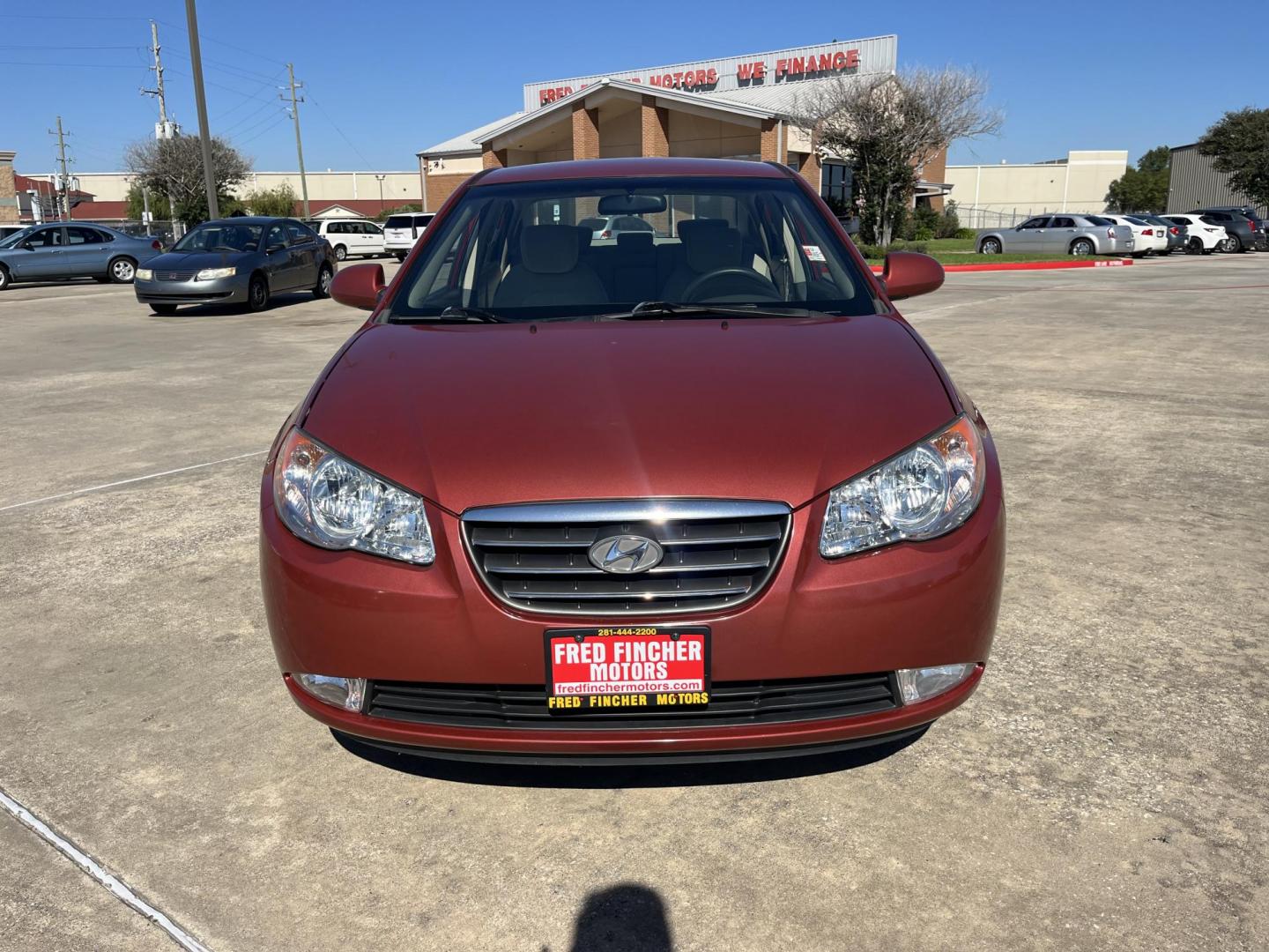 2008 red /black Hyundai Elantra GLS (KMHDU46D98U) with an 2.0L L4 DOHC 16V engine, Automatic Overdrive transmission, located at 14700 Tomball Parkway 249, Houston, TX, 77086, (281) 444-2200, 29.928619, -95.504074 - Photo#2