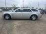 2005 silver /gray Dodge Magnum SXT (2D4FV48V75H) with an 3.5L V6 SOHC 24V engine, 4-Speed Automatic Overdrive transmission, located at 14700 Tomball Parkway 249, Houston, TX, 77086, (281) 444-2200, 29.928619, -95.504074 - Photo#2