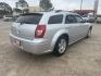 2005 silver /gray Dodge Magnum SXT (2D4FV48V75H) with an 3.5L V6 SOHC 24V engine, 4-Speed Automatic Overdrive transmission, located at 14700 Tomball Parkway 249, Houston, TX, 77086, (281) 444-2200, 29.928619, -95.504074 - Photo#6