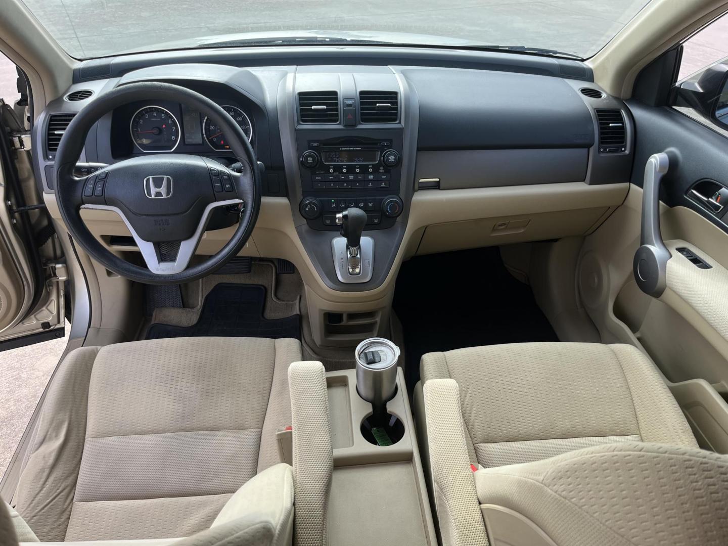 2007 GOLD /TAN Honda CR-V EX 2WD AT (JHLRE38597C) with an 2.4L L4 DOHC 16V engine, 5-Speed Automatic Overdrive transmission, located at 14700 Tomball Parkway 249, Houston, TX, 77086, (281) 444-2200, 29.928619, -95.504074 - Photo#10