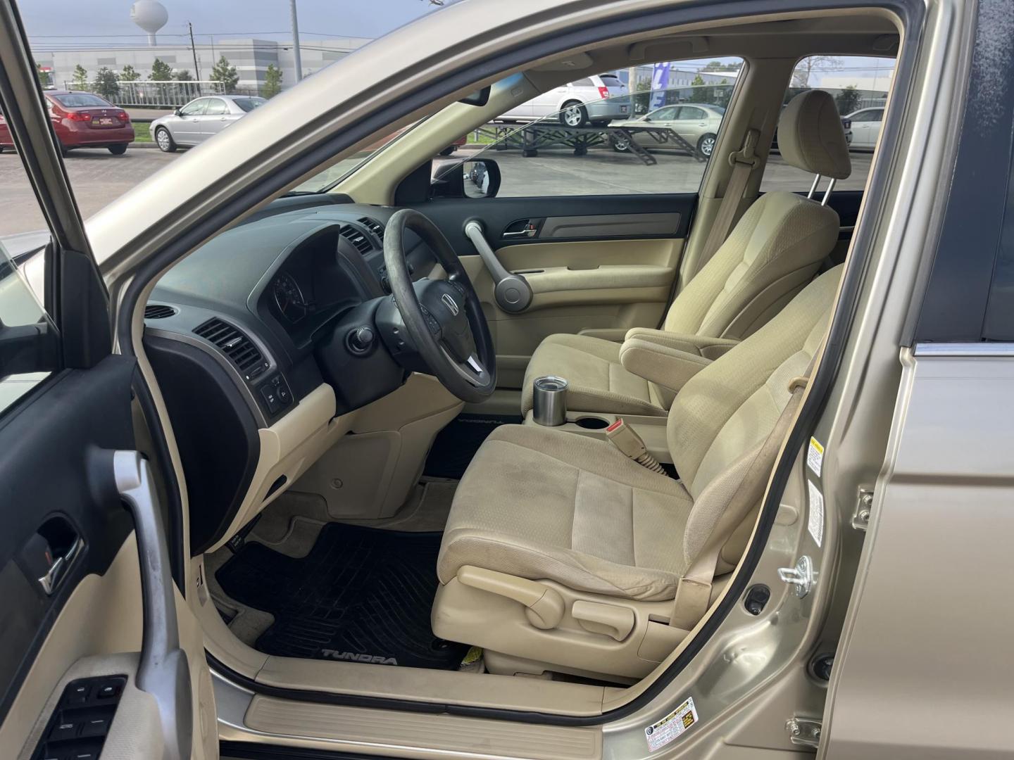 2007 GOLD /TAN Honda CR-V EX 2WD AT (JHLRE38597C) with an 2.4L L4 DOHC 16V engine, 5-Speed Automatic Overdrive transmission, located at 14700 Tomball Parkway 249, Houston, TX, 77086, (281) 444-2200, 29.928619, -95.504074 - Photo#7