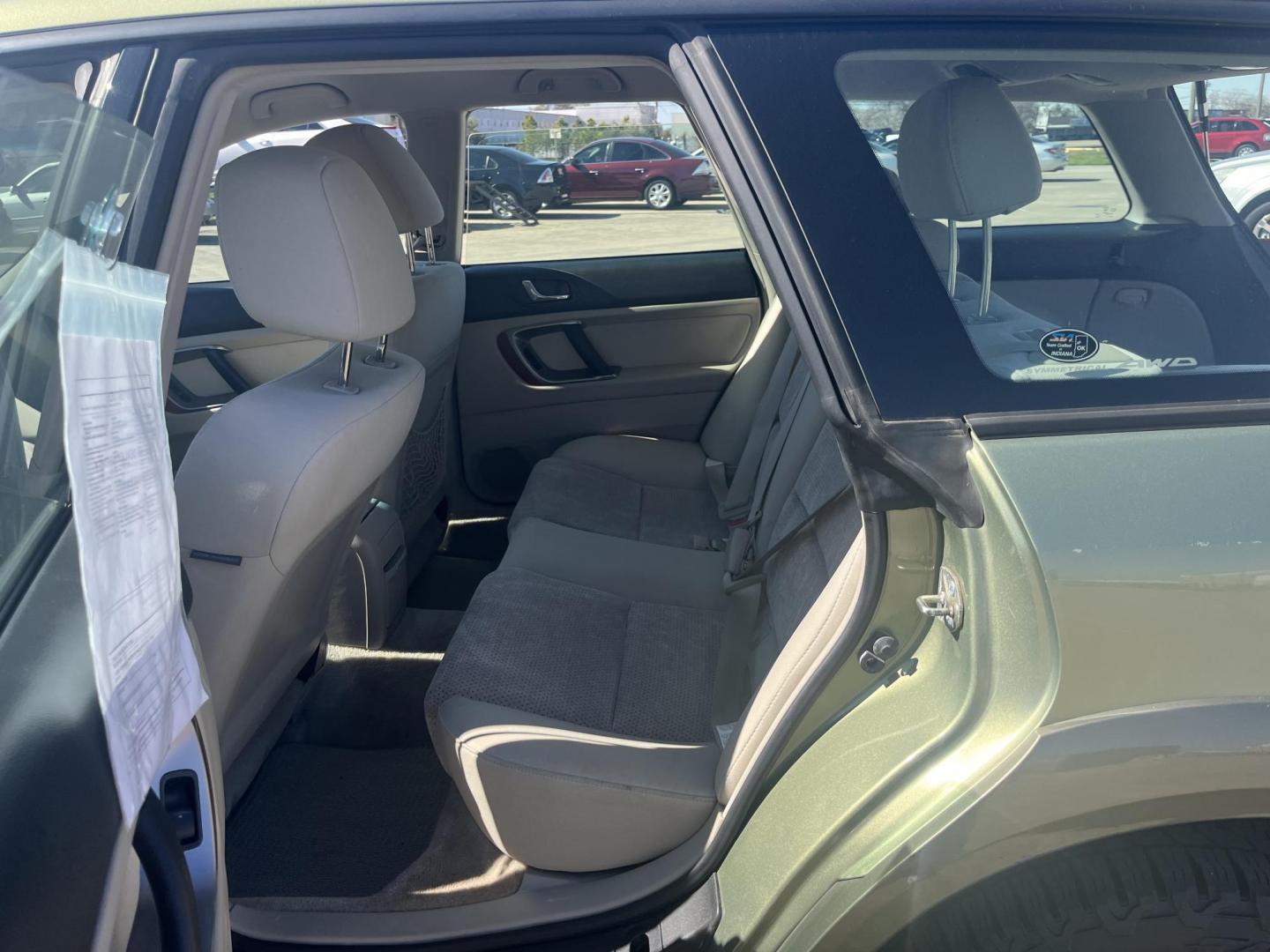 2006 green /gray Subaru Outback 2.5i Wagon (4S4BP61C967) with an 2.5L H4 SOHC 16V engine, 4-Speed Automatic Overdrive transmission, located at 14700 Tomball Parkway 249, Houston, TX, 77086, (281) 444-2200, 29.928619, -95.504074 - Photo#8