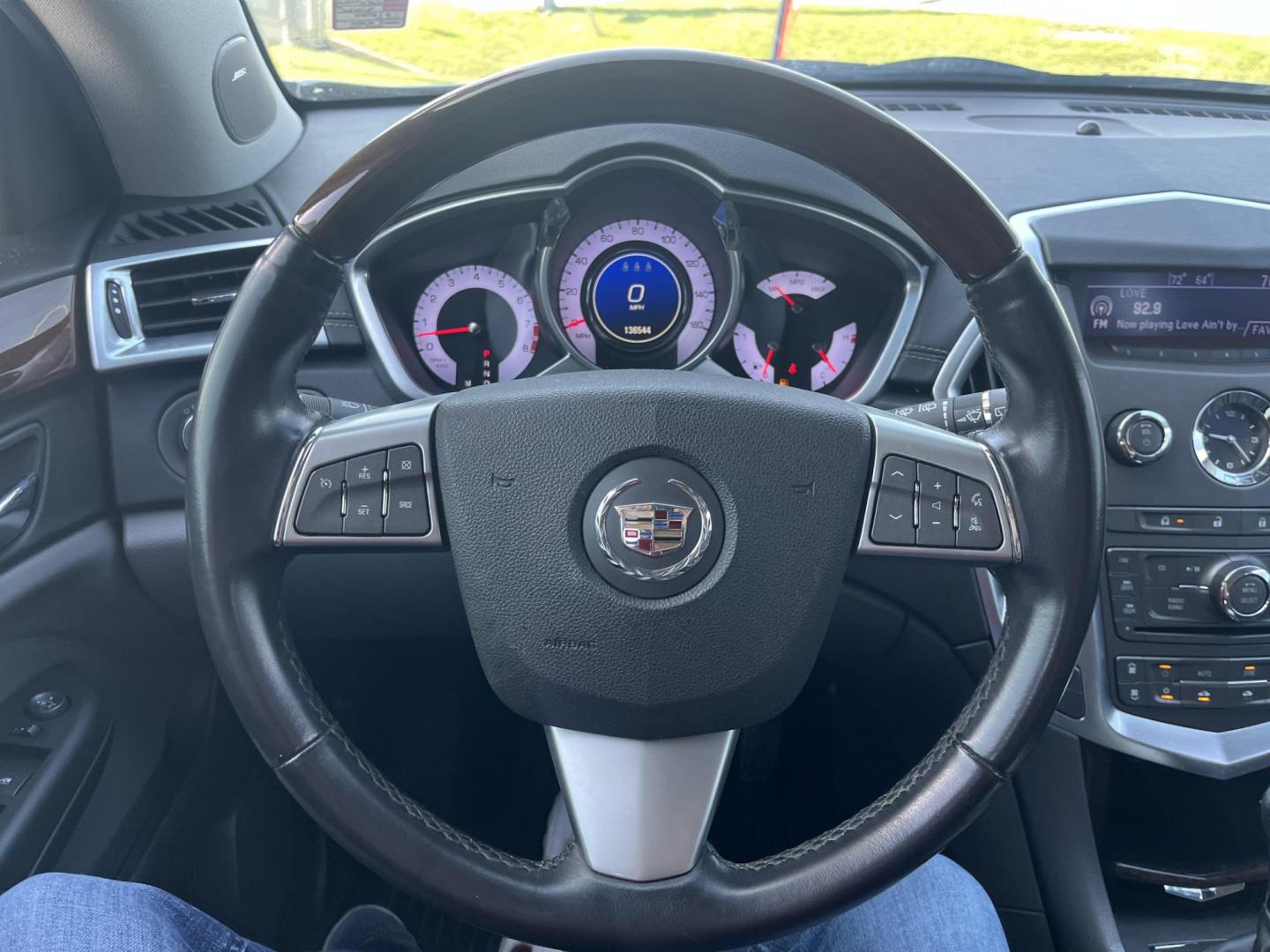 2011 silver /TAN Cadillac SRX Luxury Collection (3GYFNAEY8BS) with an 3.0L V6 DOHC 24V engine, 6-Speed Automatic transmission, located at 14700 Tomball Parkway 249, Houston, TX, 77086, (281) 444-2200, 29.928619, -95.504074 - Photo#16
